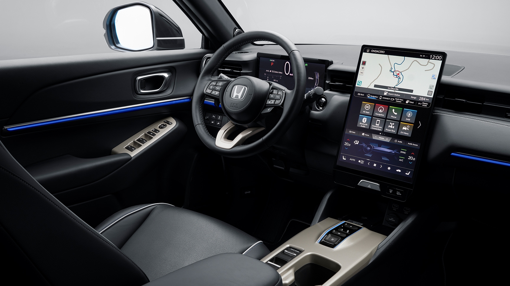 Interior del coche Honda con pantalla
