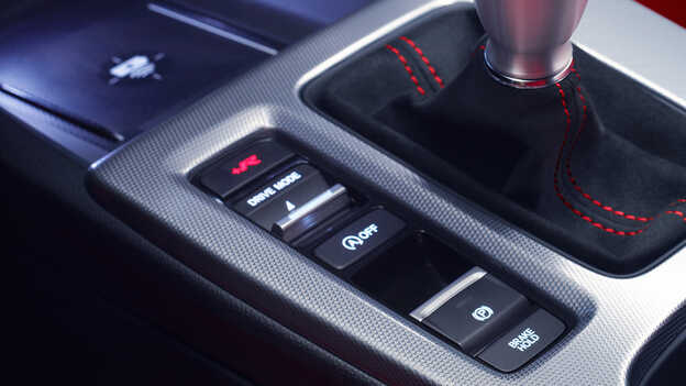 Primer plano del panel de modos de conducción del Honda Civic Type R. 