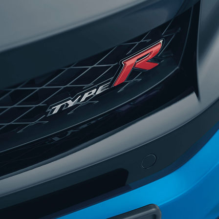 Primer plano del alerón inferior aerodinámico del Civic Type R.