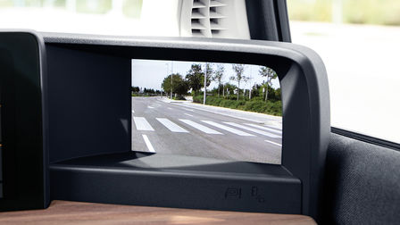 Primer plano de la cámara del retrovisor