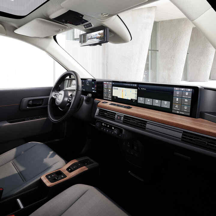 Vista del interior desde el lado del pasajero del Honda e.
