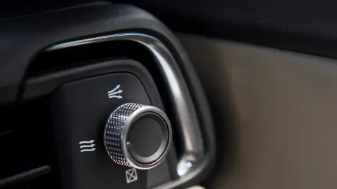 Primer plano del sistema de difusión de aire del Honda HR-V