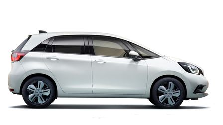 Vista frontal de tres cuartos del Honda Jazz Hybrid