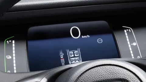 Primer plano del panel de instrumentos de un Honda Jazz Crosstar.