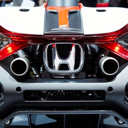 Primer plano de un prototipo de Honda.