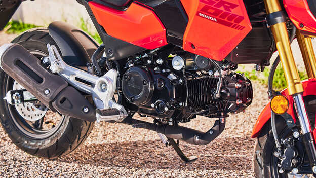 Primer plano del motor MSX125 Grom
