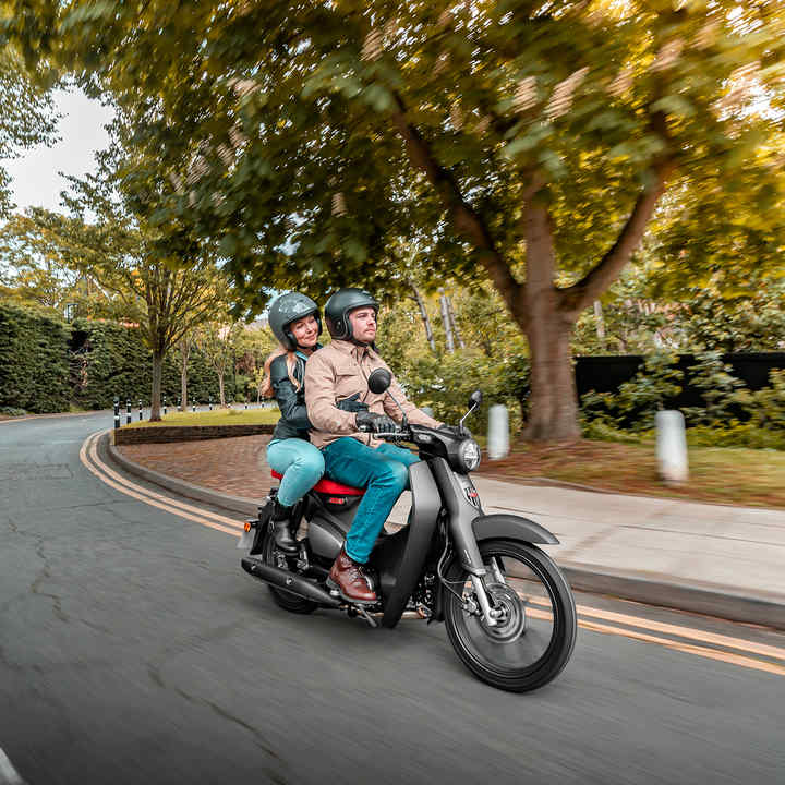 Honda - Super Cub C125 - Mundo en movimiento