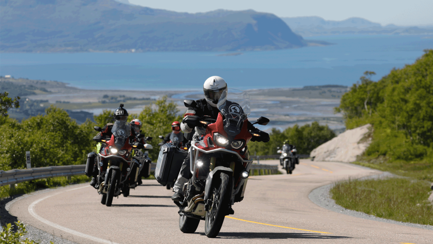 Honda Adventure Roads Nordkapp Dia 4 de Bronnoysund a Glomfjord motos carretera