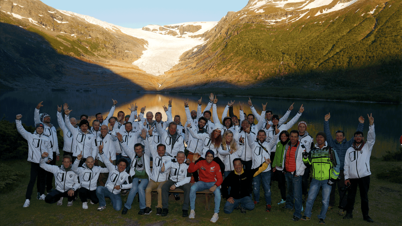 Honda Adventure Roads Nordkapp Dia 4 de Bronnoysund a Glomfjord motoristaes