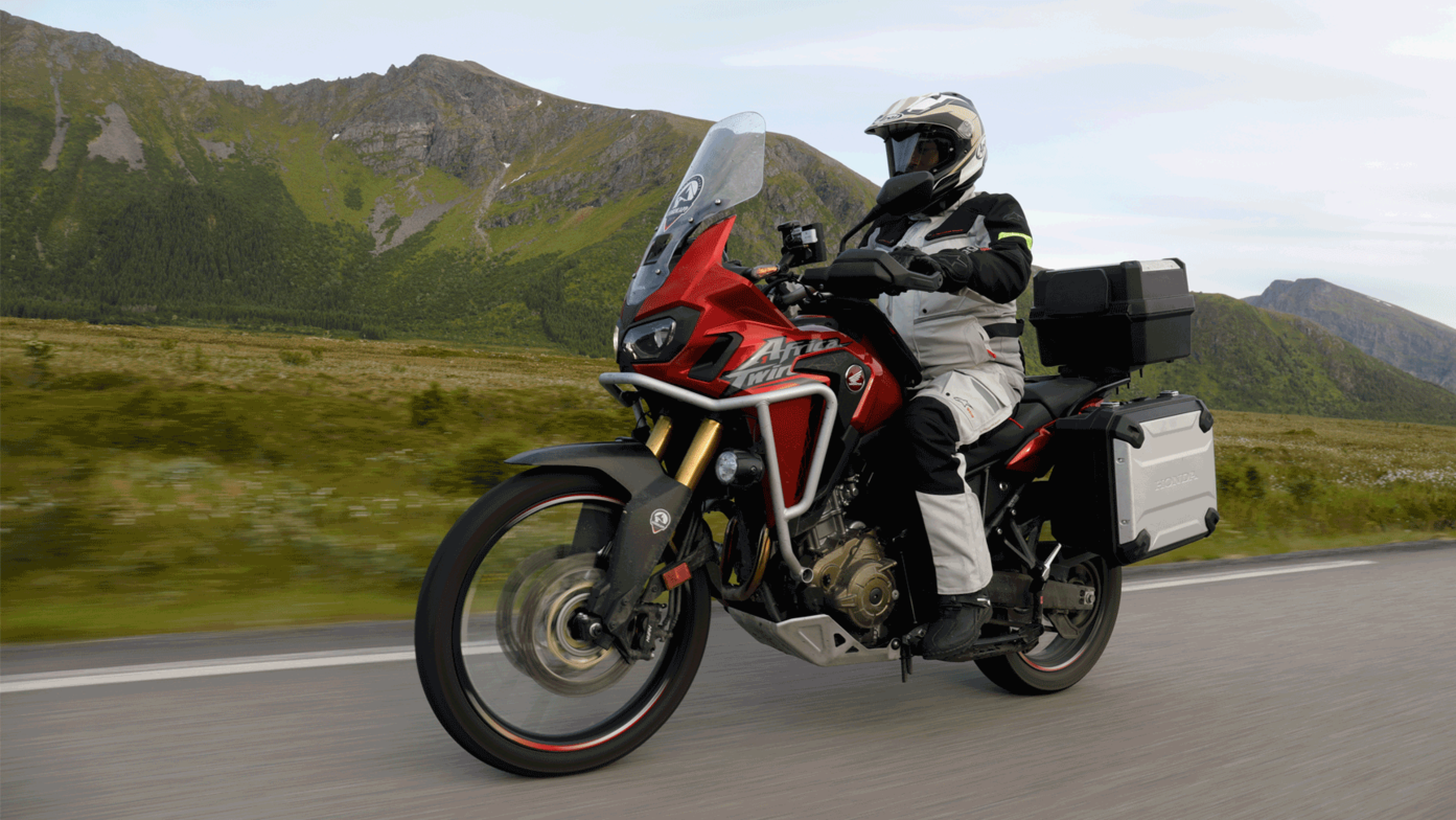 Honda Adventure Roads Nordkapp Dia 5 de Glomfjord a Lofoten motorista en africa twin