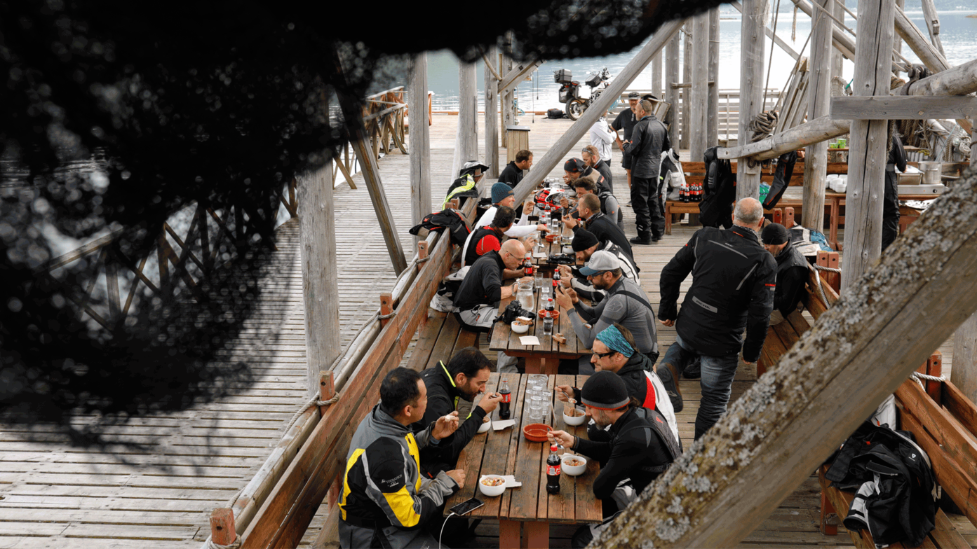 Honda Adventure Roads Nordkapp Dia 6 de Lofoten a Malangen comida