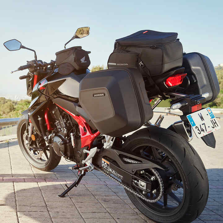 Pack Touring para la CB750 Hornet