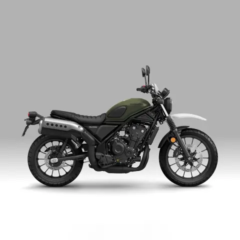 Imagen lateral de Honda CL500 en estudio. 