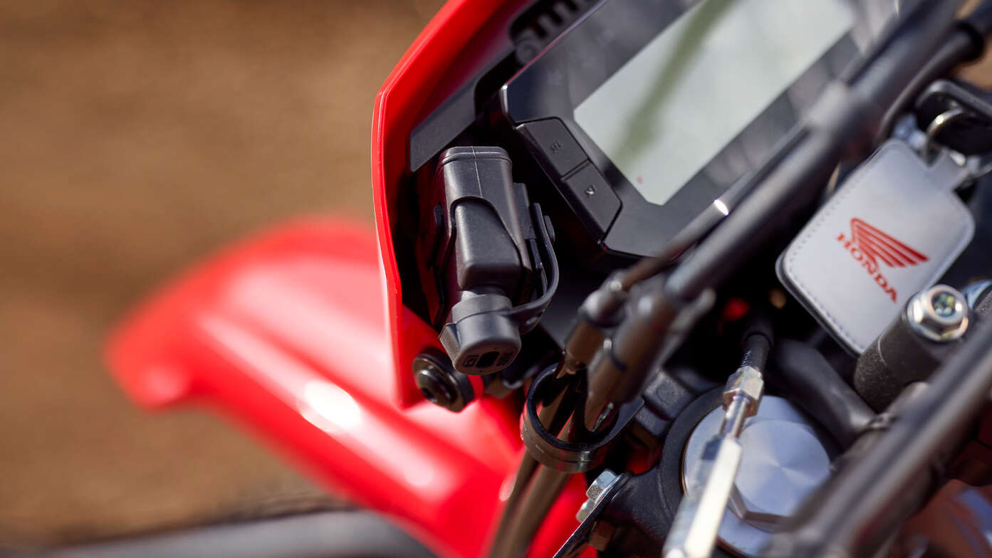 Carga USB Type-C para CRF300L