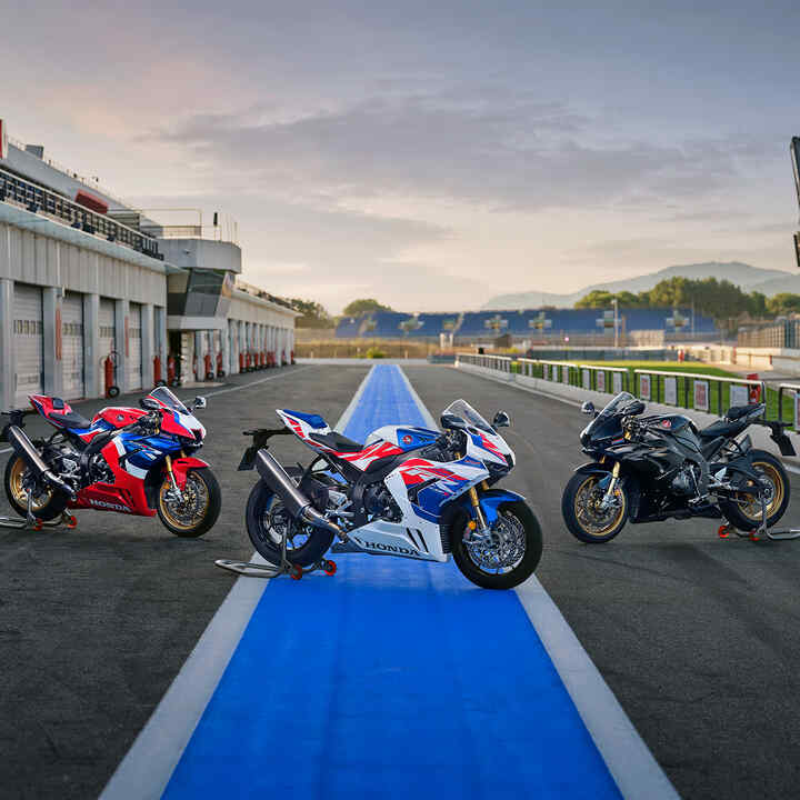 Gama Honda supersport en pista de carreras