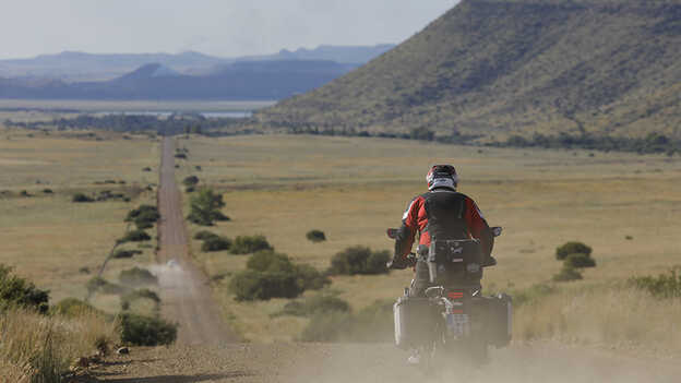 El grupo de pilotos de Honda Adventure Roads en Sudáfrica, listos para emprender el largo y emocionante camino por delante