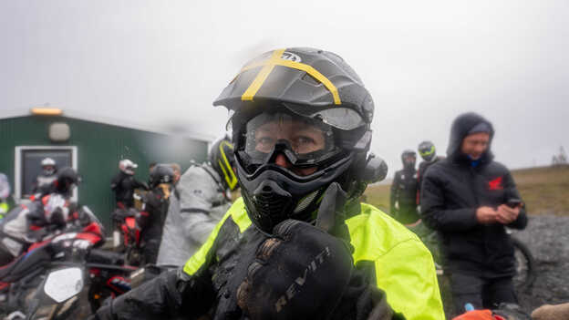 Jez Kidd, piloto del HAR de Islandia.