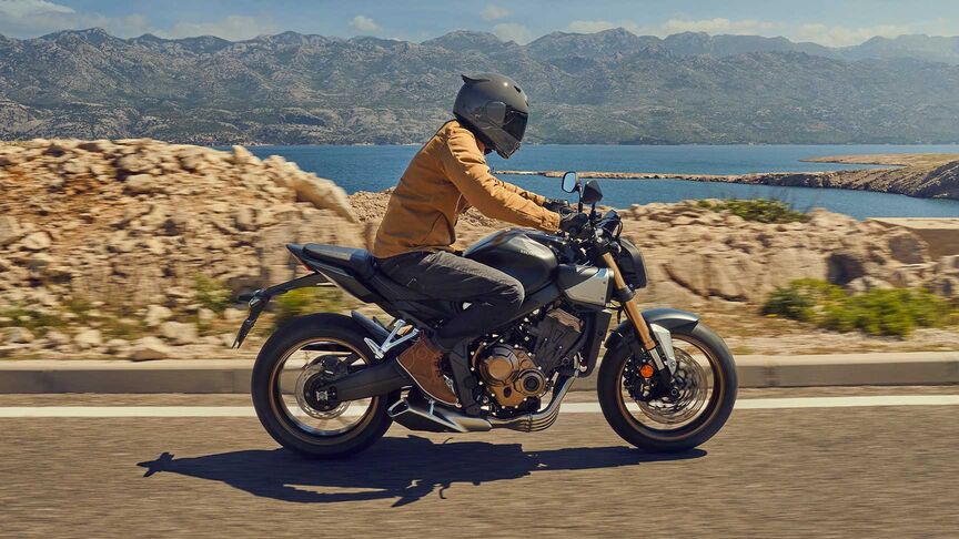 Circular bajo la lluvia