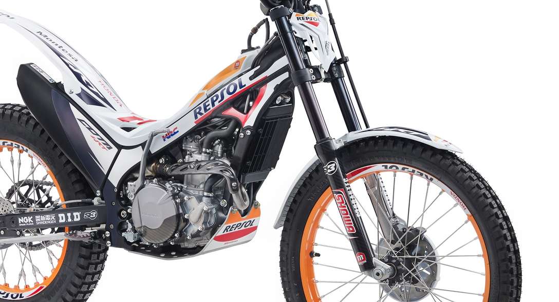 Primer plano de la horquilla de la Montesa 4RT Race Replica