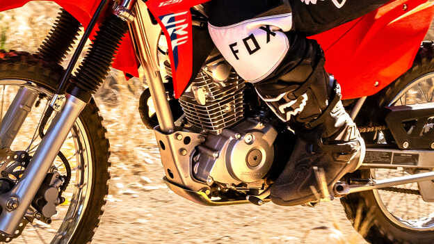 Motor Honda CRF125F de 124,9 cc de cuatro tiempos