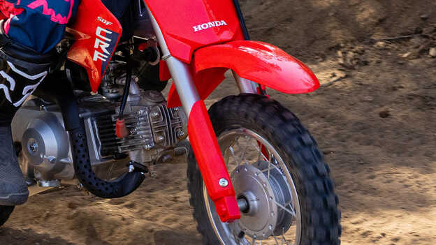 Horquilla telescópica invertida de la Honda CRF50F