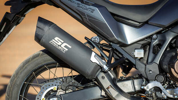 Foto de opciones de color del silencioso SC-Project para la Africa Twin