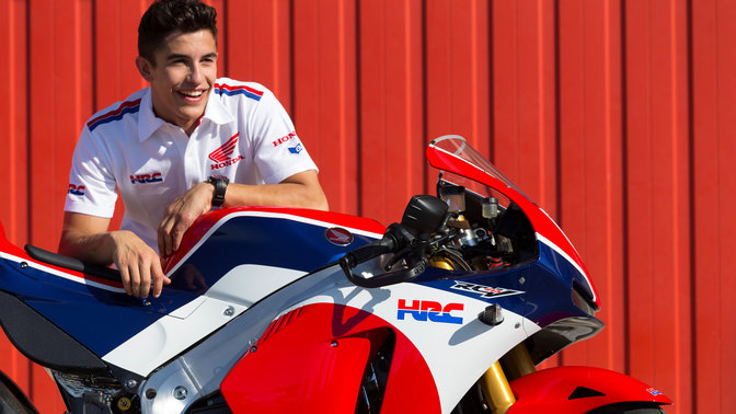 Marc Márquez con la nueva RC213V-S