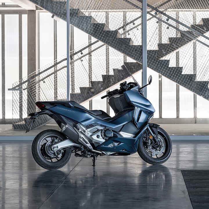 VENTE DU NOUVEAU SCOOTER HONDA FORZA 750 2023 NEUF A AUBAGNE PROCHE LA  VALENTINE - MOTOS LA MAJOR - MOTO LA MAJOR