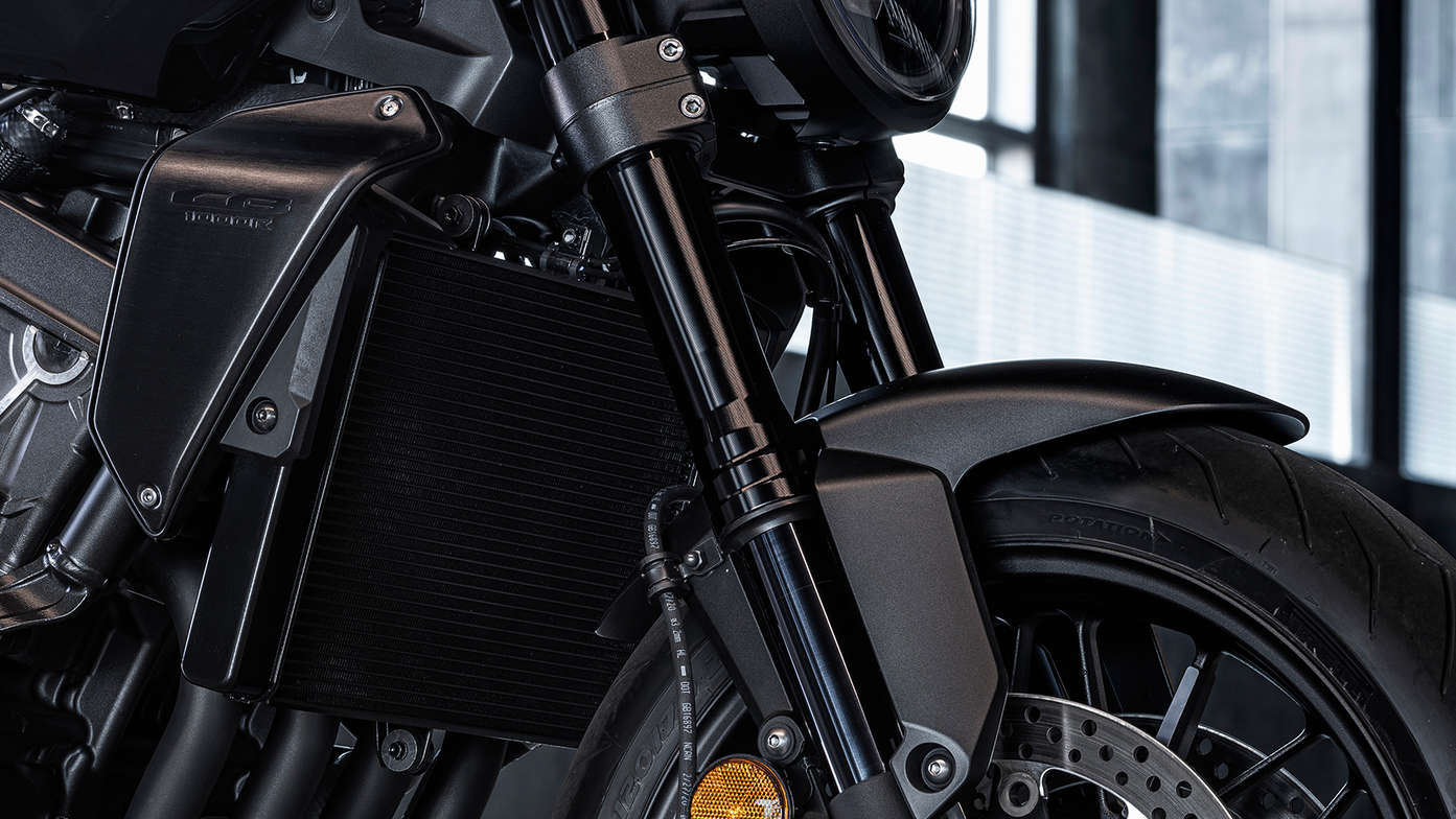 CB1000R Black Edition, suspensión delantera de color negro