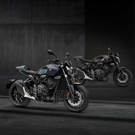 Honda CB1000R Black Edition y Mat Blue Jeans Metallic