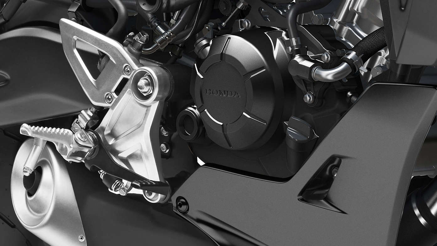 Honda CB125R, motor monocilíndrico DOHC de 4V más potente con refrigeración líquida
