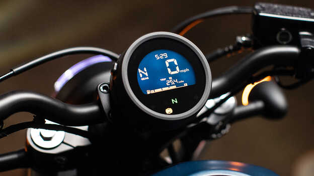 Pantalla LCD actualizada del CM500 Rebel