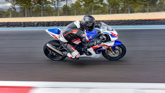 Honda Fireblade en circuito