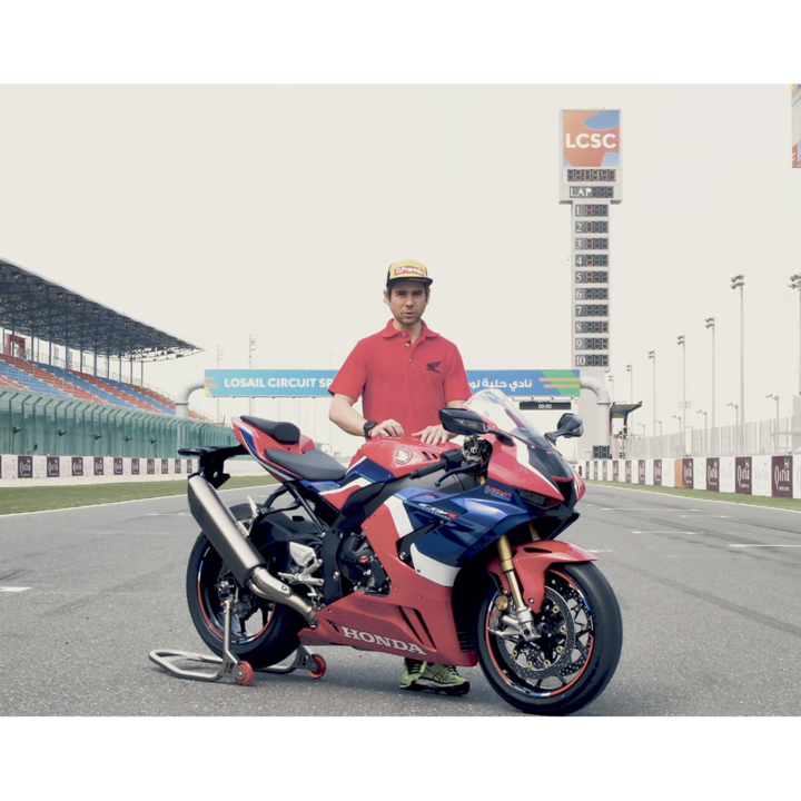 Alvaro Bautista stood next to the 2020 CBR1000RR-R Fireblade SP