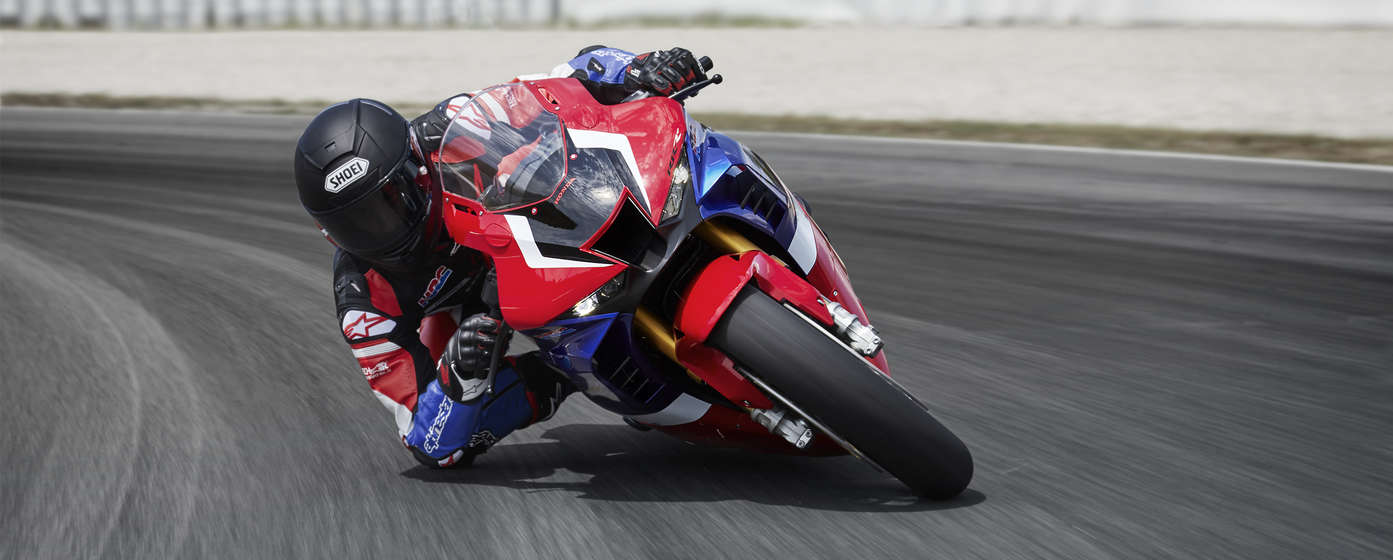 Honda CBR1000RR-R Fireblade SP en la pista