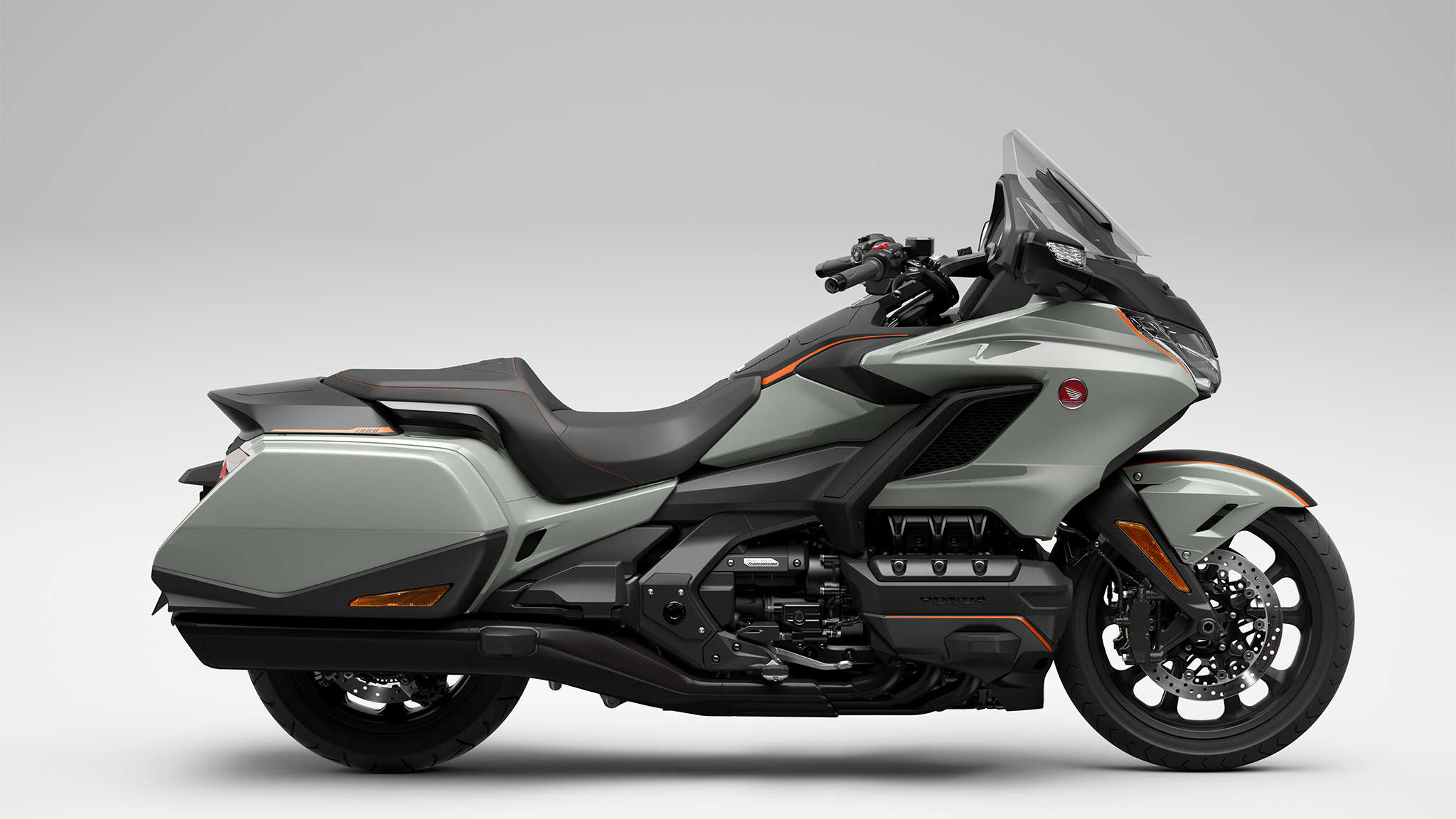 Descripción – GL1800 Gold Wing – Touring – Gama – Motocicletas – Honda