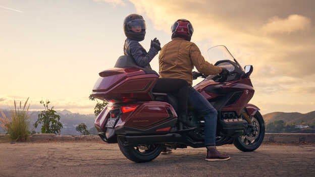 Honda GL1800 Gold Wing Tour, mayor comodidad para el pasajero