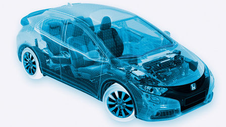 Vista interior de un coche Honda con exterior semi transparente