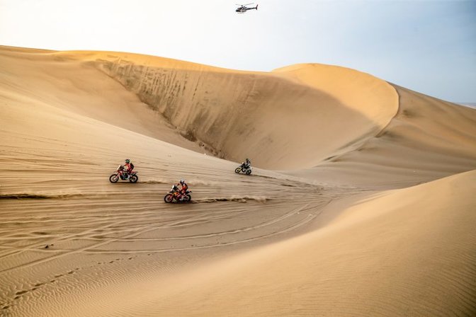 Dakar 2019 Honda dia 10 carrera motos