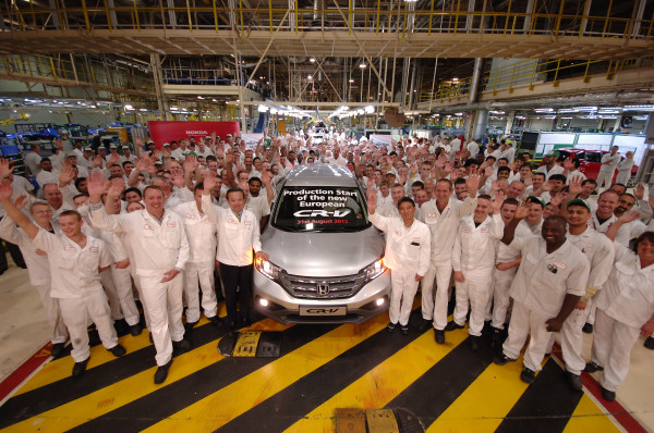 Ceremonia de inicio de la producción del nuevo CR-V en la planta de Honda en Swindon