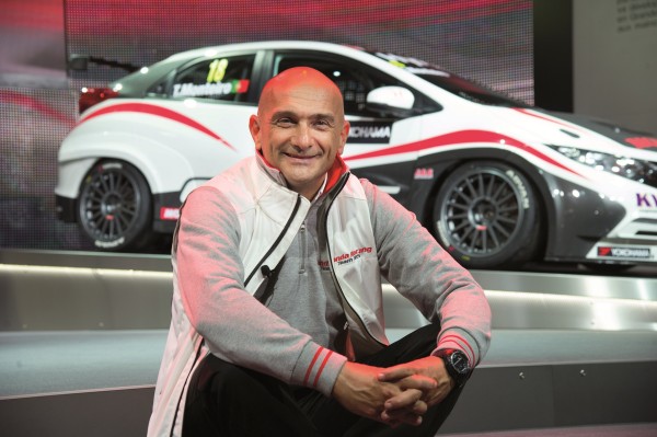 Gabrielle Tarquini en el Geneva Motor Show