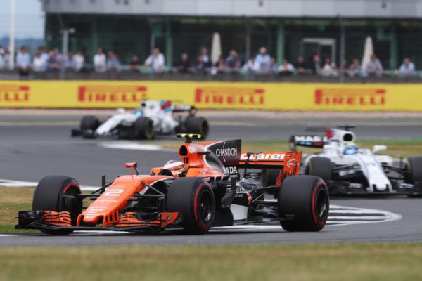 Honda, McLaren, F1, Formula1, Stoffel Vandoorne, Fernando Alonso