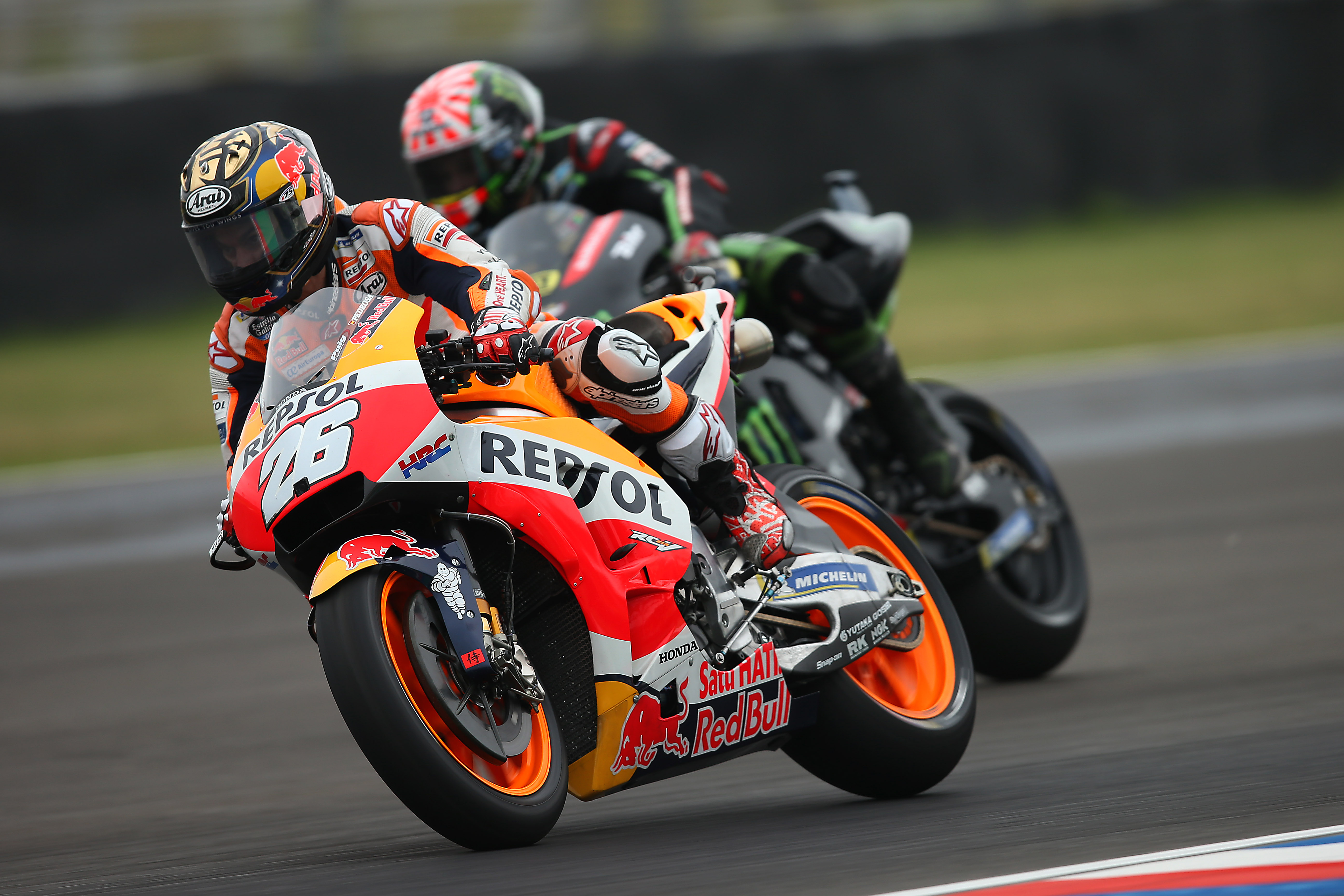 589-cara-y-cruz-para-honda-en-un-fin-de-semana-lleno-de-emocion_pedrosa