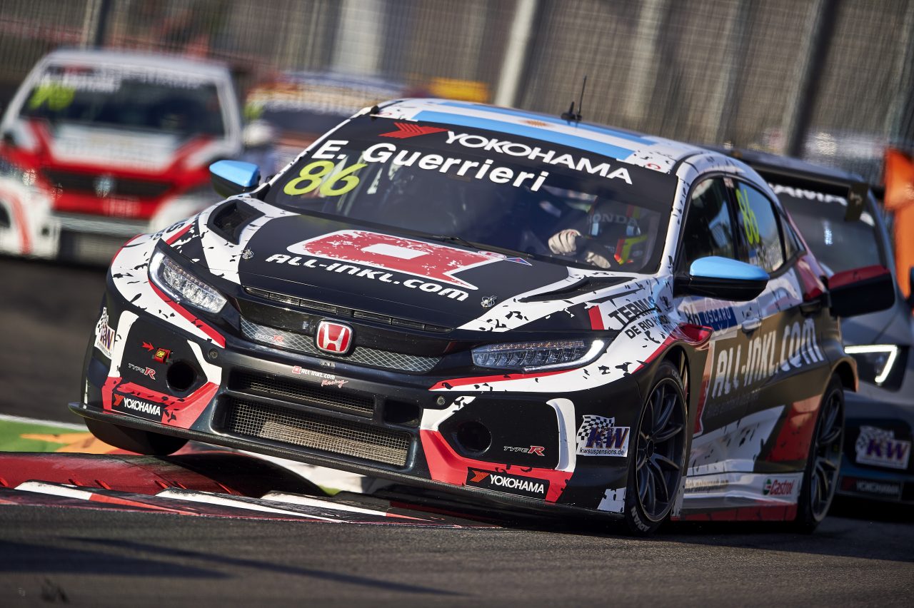 589-wtcr-honda-emocion-guerrieri