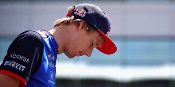 619 - La mala suerte se cierne sobre Red Bull Toro Rosso Honda en Gran Bretaña_brendon-hartley