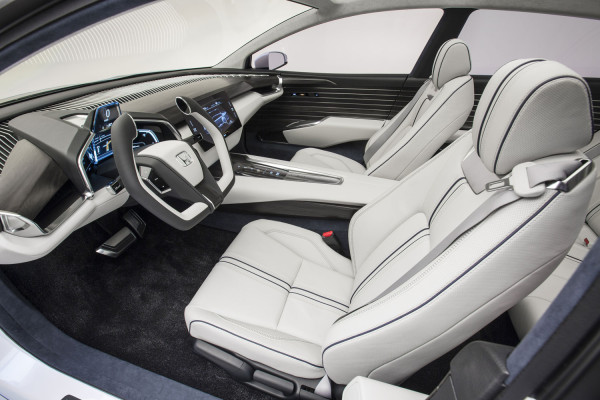 El interior del nuevo Honda FCV Concept es más espacioso
