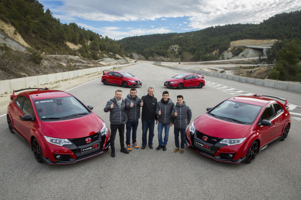 Tiago Monteiro, Toni Bou, Marc Márquez y Dani Pedrosa con el presidente de Honda España y Portugal, Marc Serruya