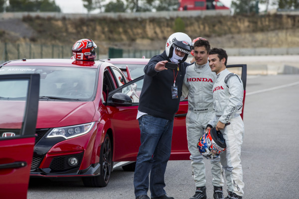 Los periodistas y los pilotos de Honda han compartido una excepcional jornada a bordo del Type 