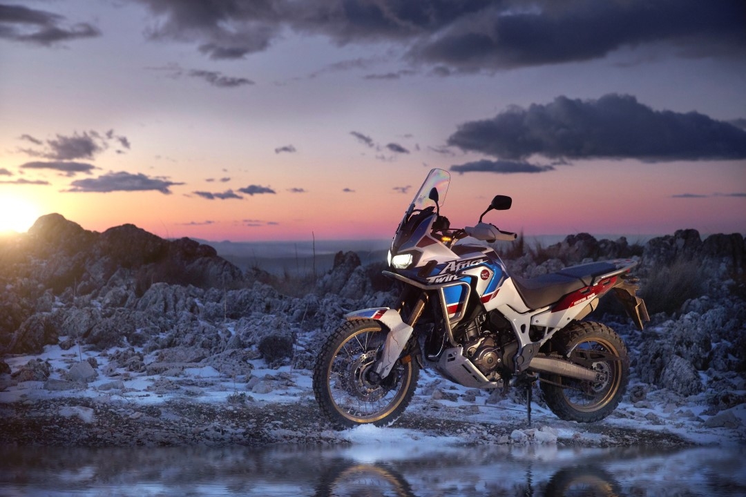 honda-civic-type-r-coche-deportivo-del-ano-en-los-schibsted-motor-awards_honda-crf1000l-africa-twin-adventure